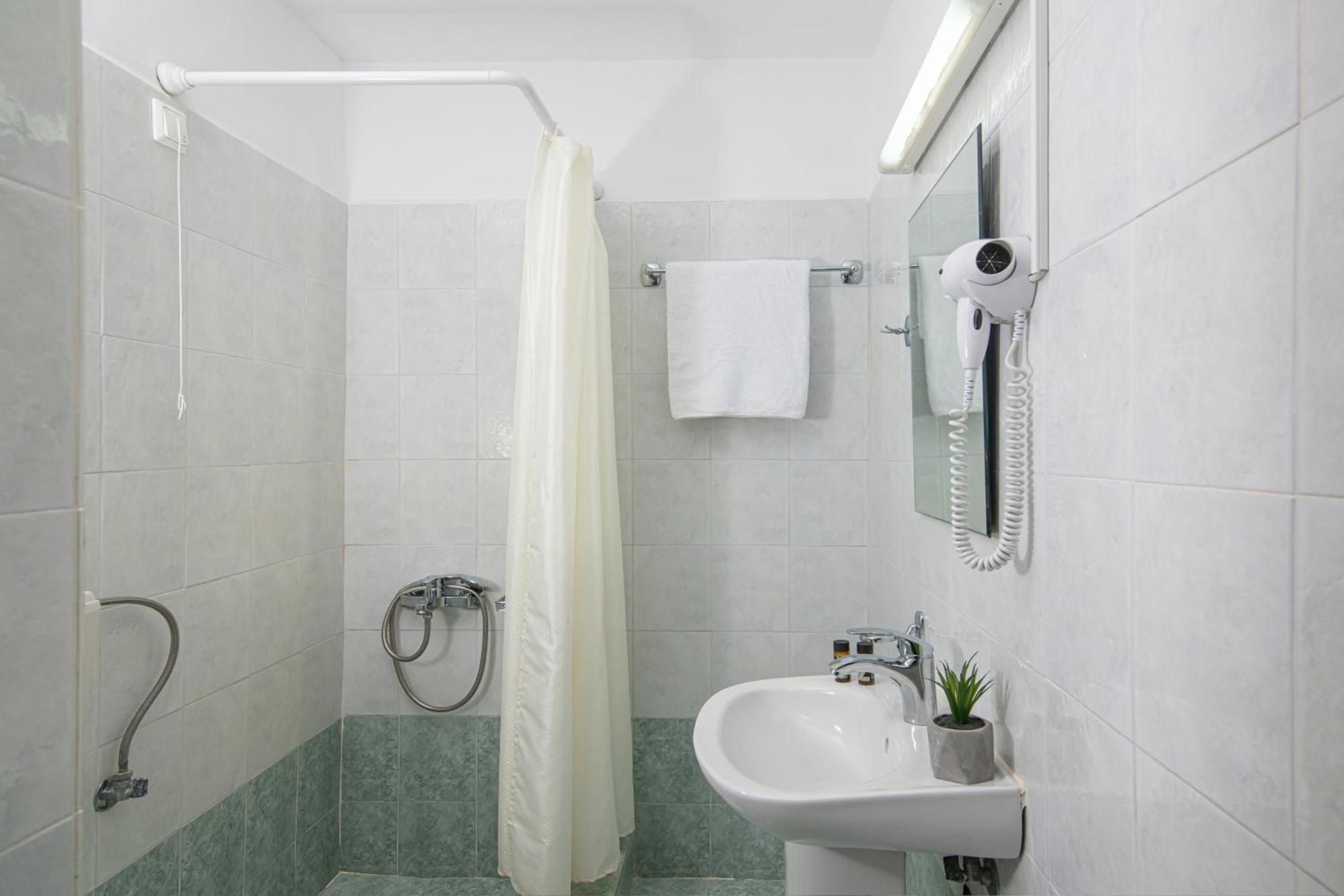 Apart Otel Portokali (adults Only) 2*
